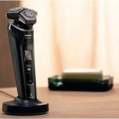 Philips S9986/55 Rasierer Schwarz -Philips-Geschäft 2fd1671f 9223 4ae7 a248 d46a032af7ee 600x600