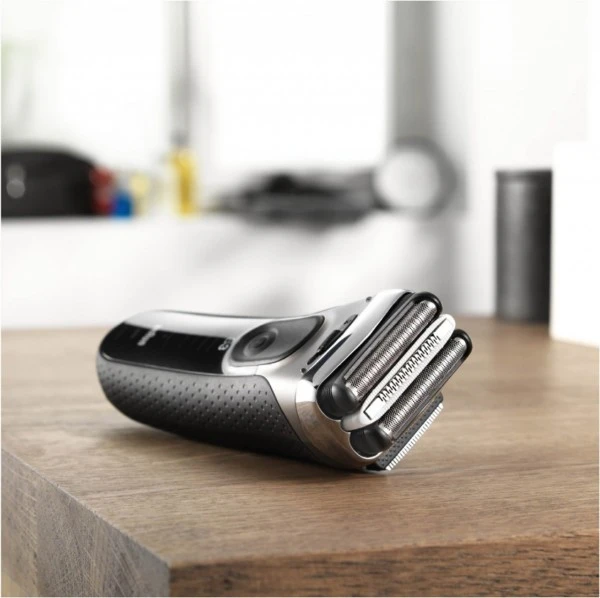 Braun Series 3 3020 Elektrorasierer Schwarz 7 Braun Series 3 3020 Elektrorasierer Schwarz – Bild 5