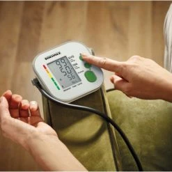 Soehnle Systo Monitor 180 Oberarm-Blutdruckmessgerät Weiß -Philips-Geschäft 55da5343 a4c1 476d a828 441e3ce8ec70 600x600