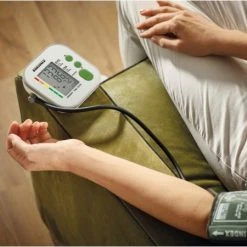 Soehnle Systo Monitor 180 Oberarm-Blutdruckmessgerät Weiß -Philips-Geschäft 622bf844 c2aa 42fe b1f9 71cbb056a076 600x600