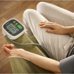 Soehnle Systo Monitor 300 Oberarm-Blutdruckmessgerät Weiß 11 Soehnle Systo Monitor 300 Oberarm-Blutdruckmessgerät Weiß -Philips-Geschäft 8695f220 f633 4c9a 8d44 163da73e9207 600x600