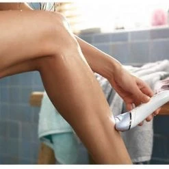 Philips BRE605/00 Satinelle Advanced Epilierer Weiß/blau 11 Philips BRE605/00 Satinelle Advanced Epilierer Weiß/blau -Philips-Geschäft da89d7d2 8442 40f3 9418 412ae41674e7 600x600